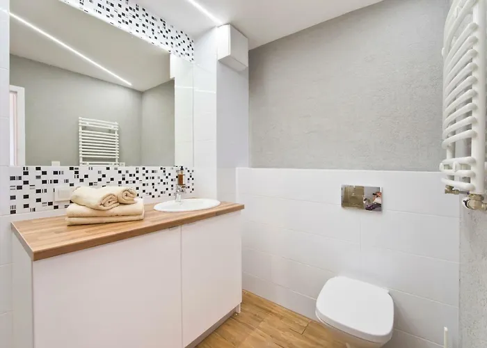 Yourapart Chmielna Park شقة فندقية