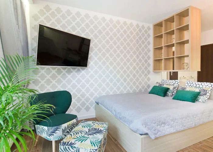 Yourapart Chmielna Park 3* Гданьск